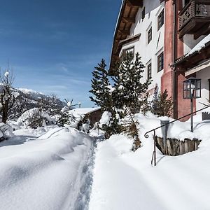 Strasserwirt - Ansitz Zu Tirol